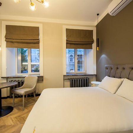 Self Check-In Apartments Maidan Area Kiev Extérieur photo
