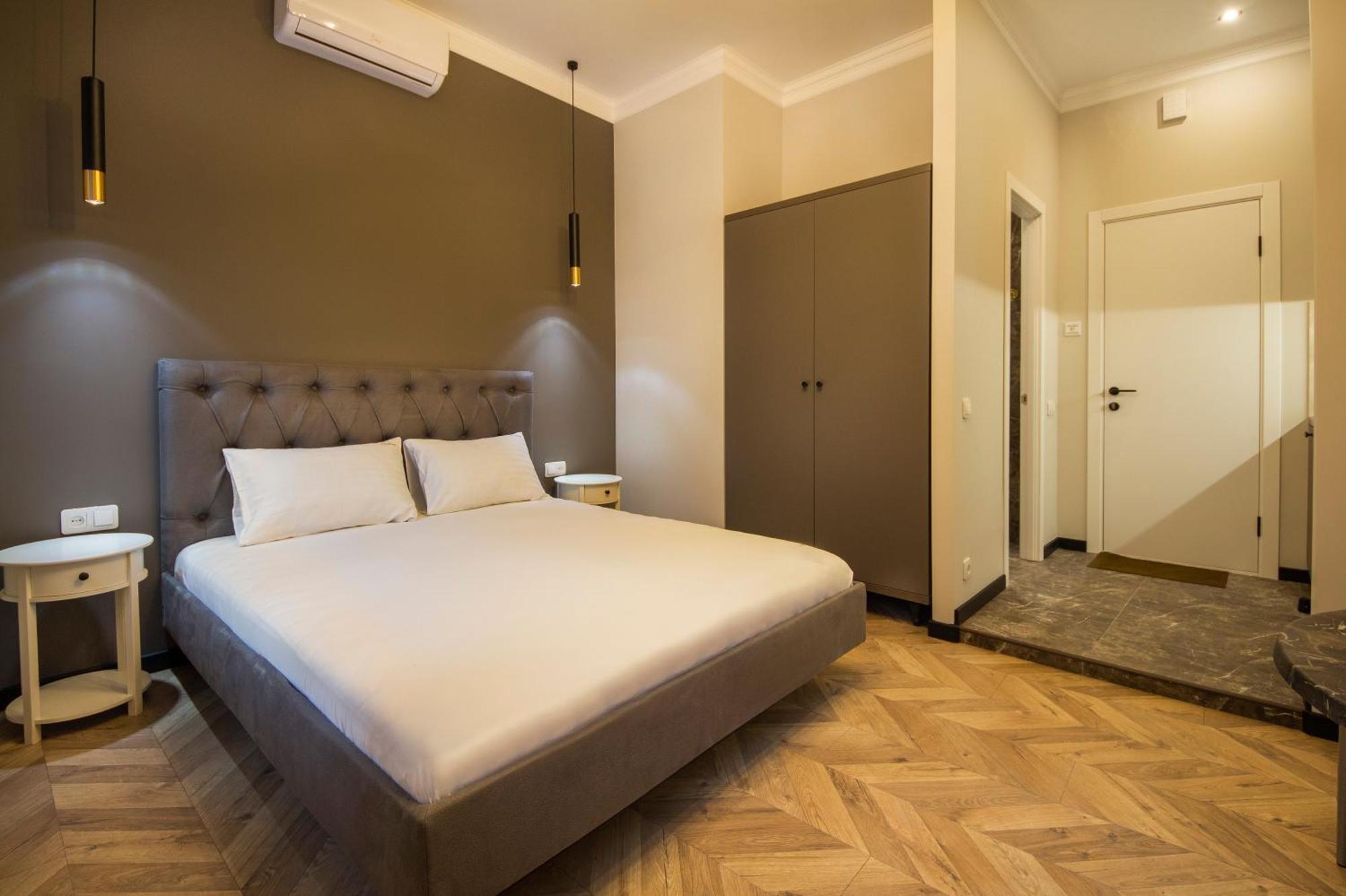 Self Check-In Apartments Maidan Area Kiev Extérieur photo