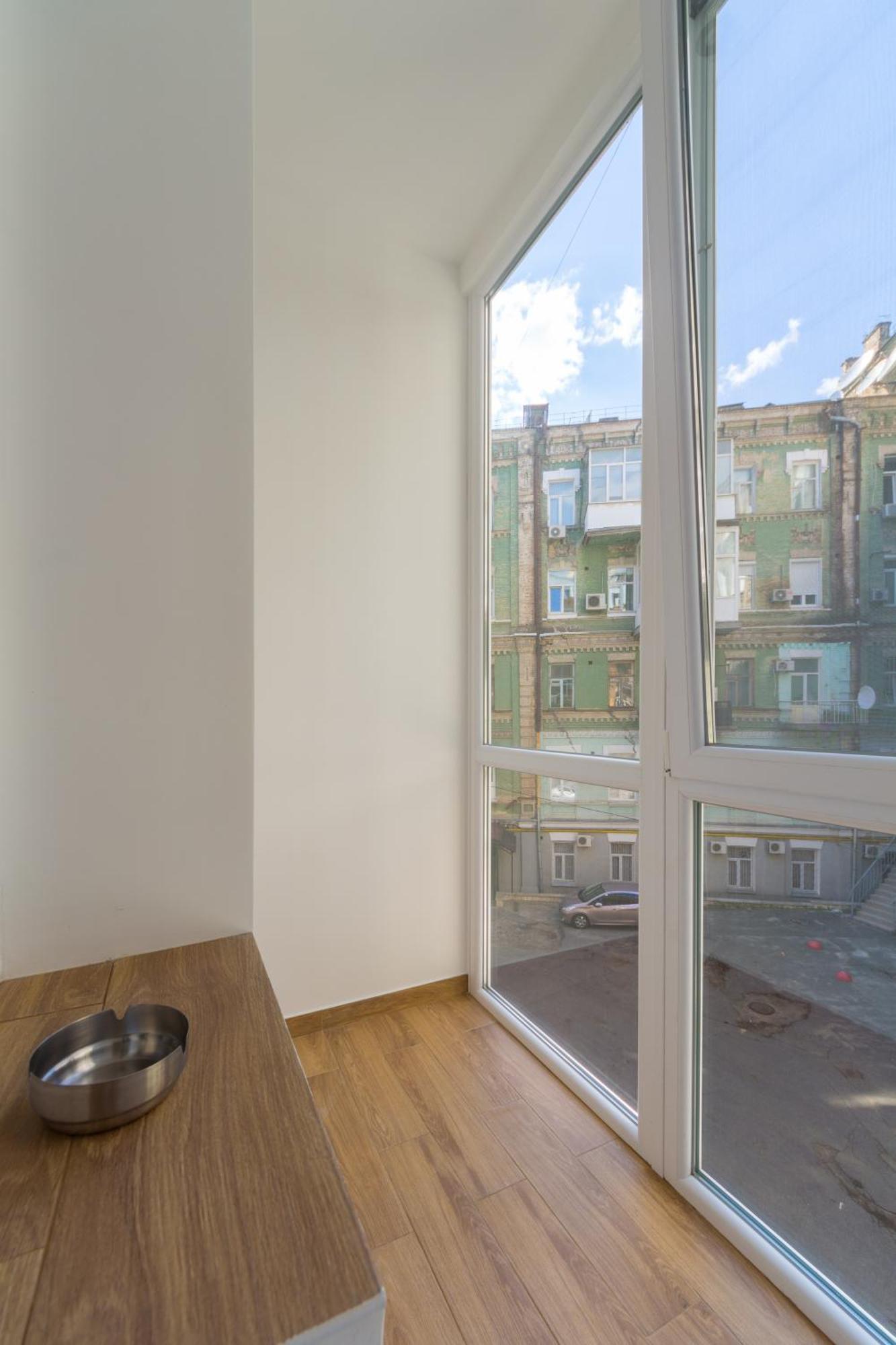 Self Check-In Apartments Maidan Area Kiev Extérieur photo